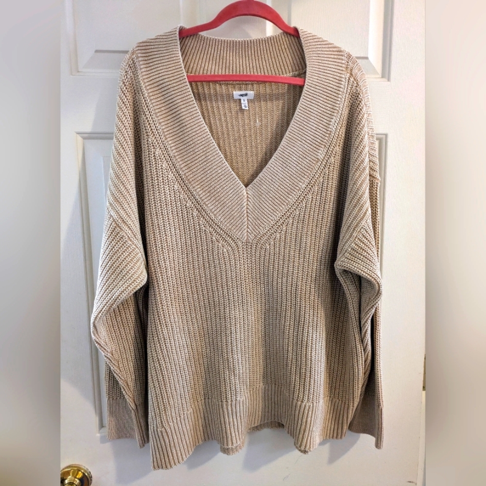 aerie Oversized Cable Knit V-Neck Sweater in Beige